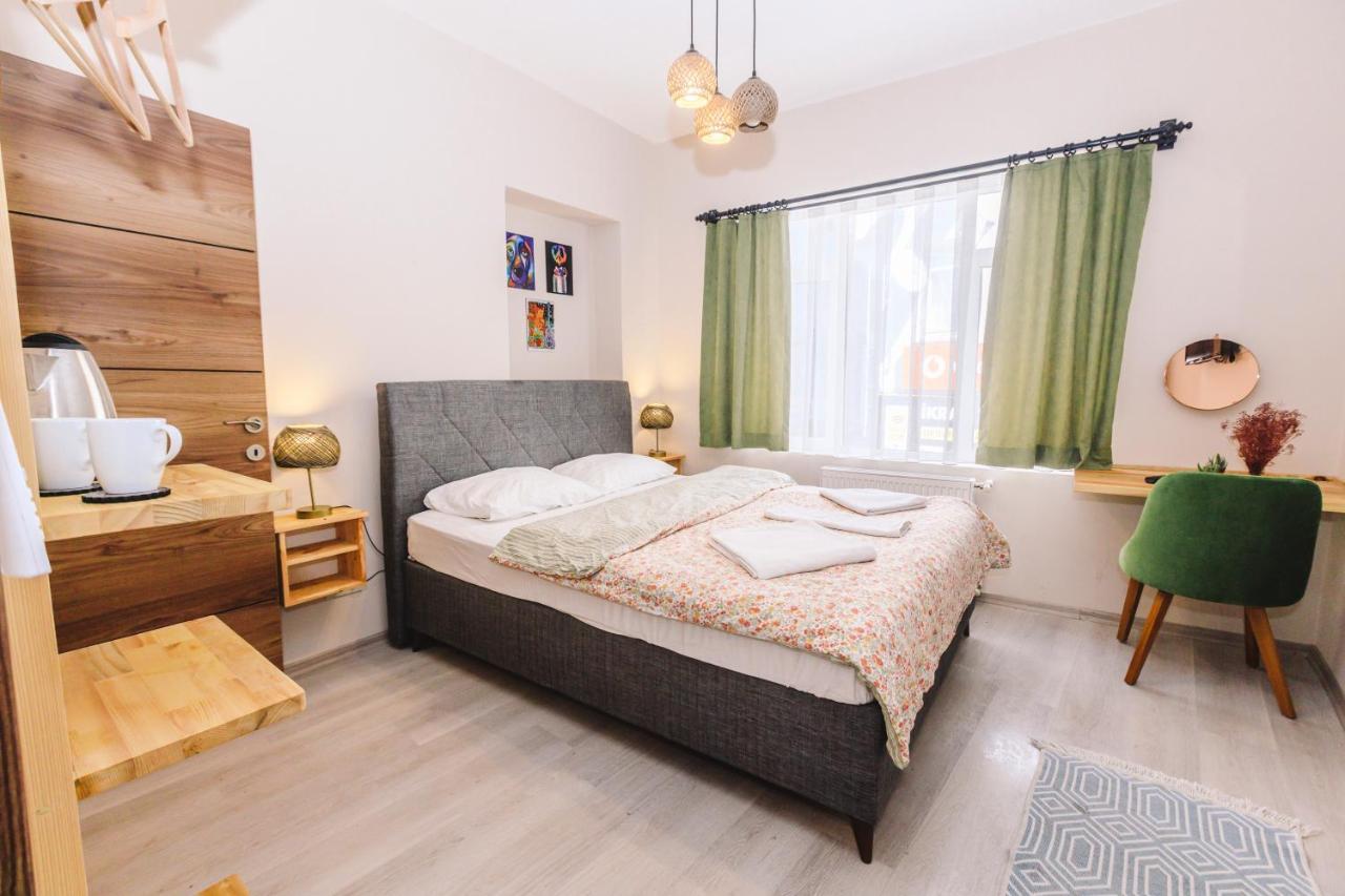 Turan33 Apartamento Estambul Exterior foto