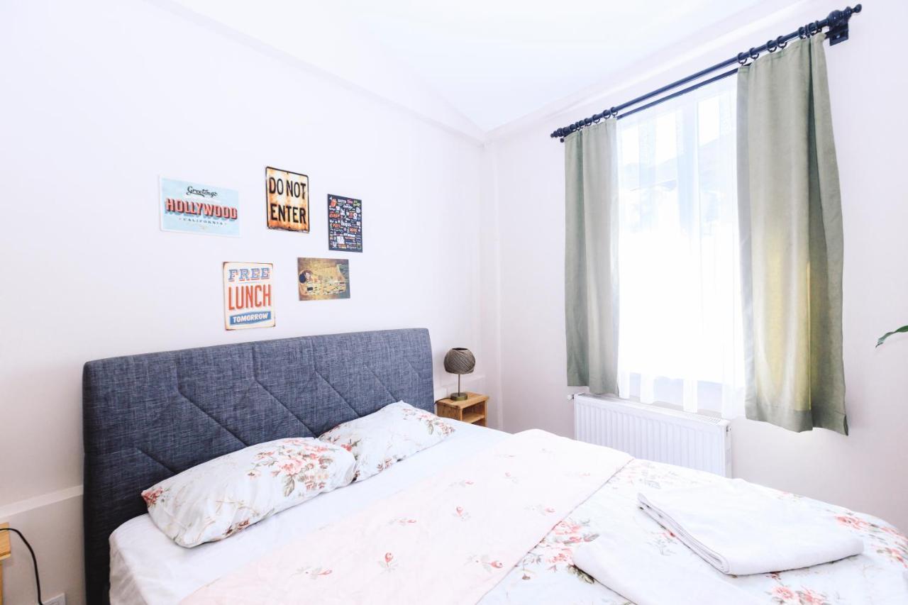 Turan33 Apartamento Estambul Exterior foto