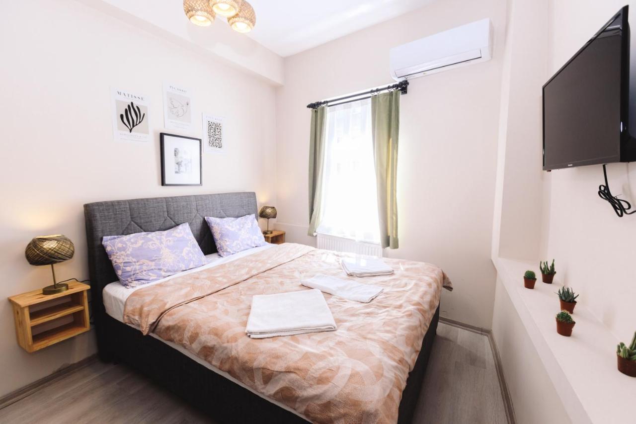 Turan33 Apartamento Estambul Exterior foto